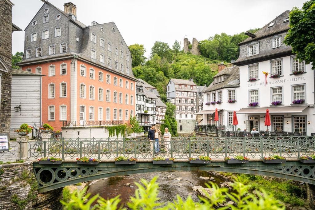 Haus Sonnentau Lägenhet Monschau Exteriör bild