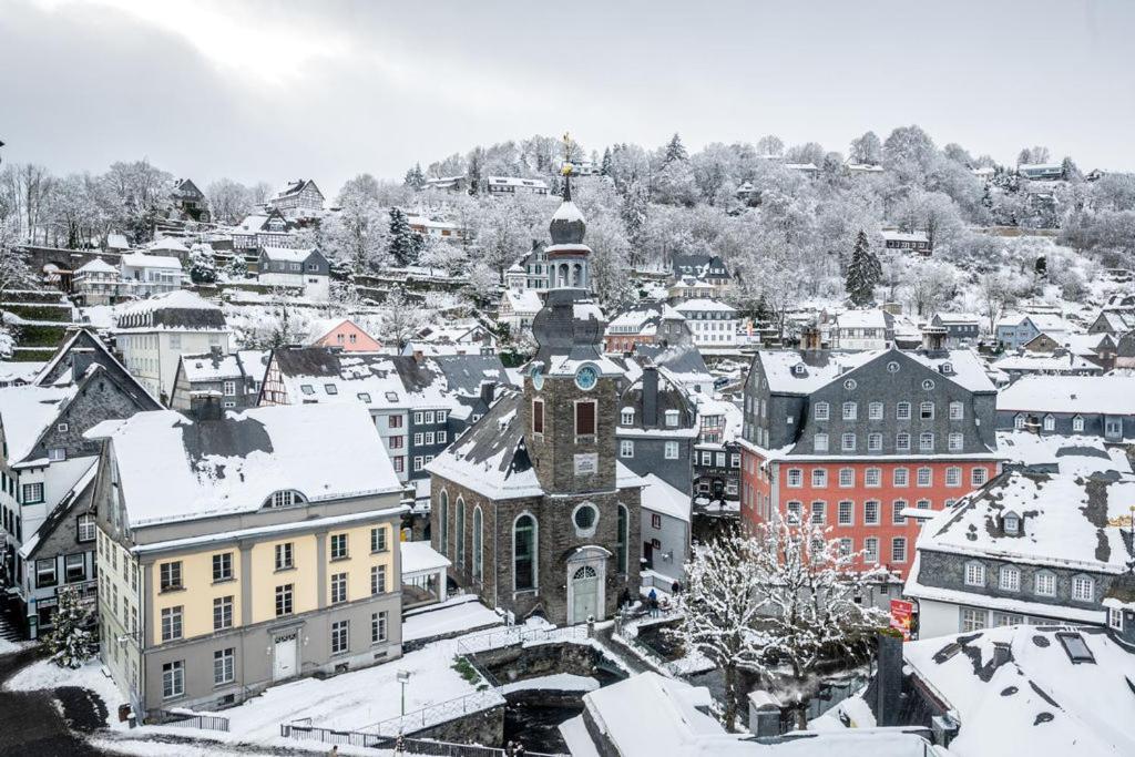 Haus Sonnentau Lägenhet Monschau Exteriör bild
